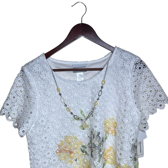 Alfred Dunner Charleston Short Sleeve Floral Lace Necklace Top Sze PM NWT - Picture 5 of 14